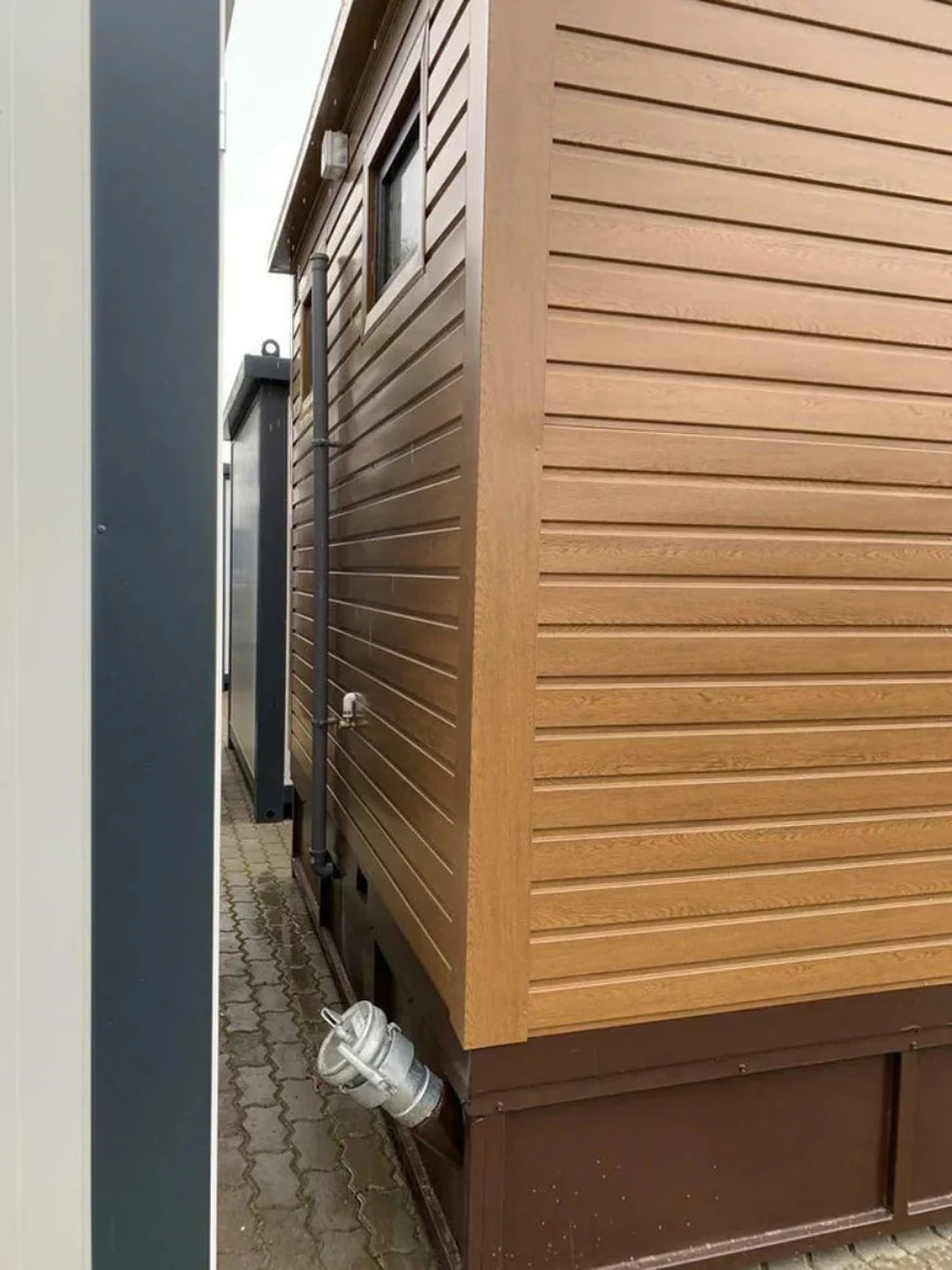 Doppelter Sanitärcontainer mit Abwassertank – WC-Container mit integriertem Fäkalientank – Image 3