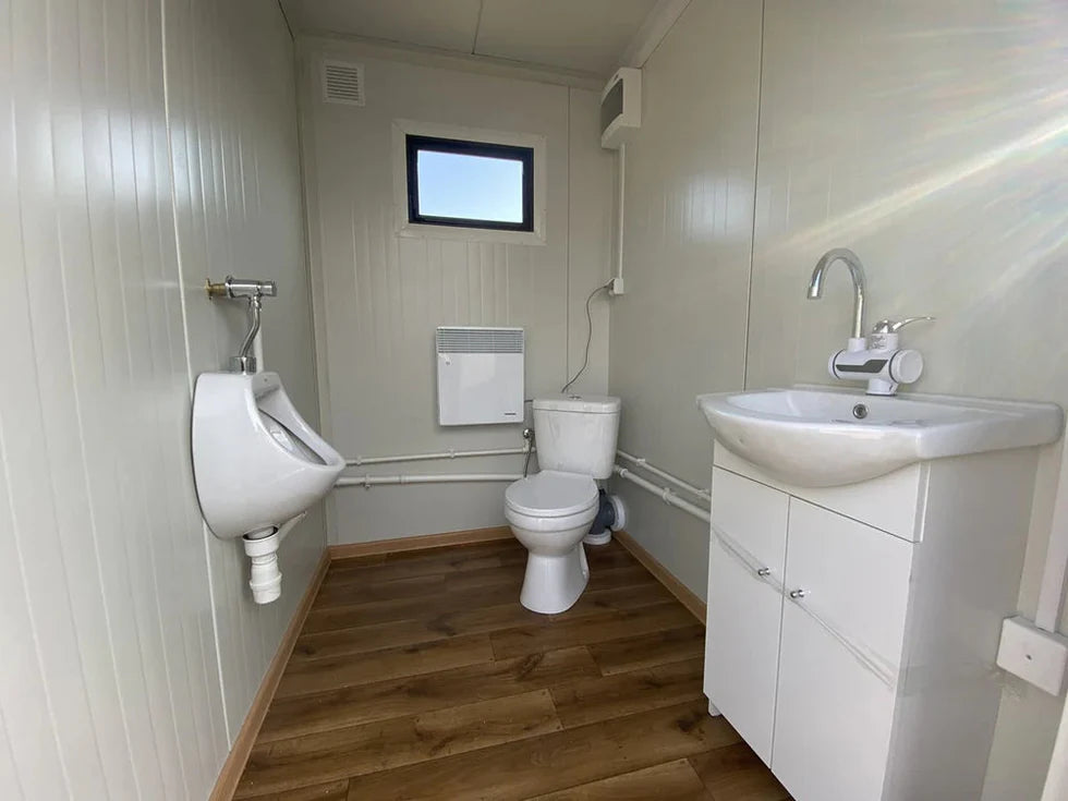 Doppelter Sanitärcontainer mit Abwassertank (weiß) – WC-Container mit integriertem Fäkalientank – Image 9